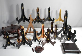 Group Lot Of Tabletop Plate Stands