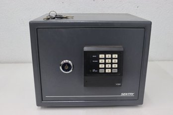 Black Steel Sentry  Electronic Security Safe Model V360 With 2 Keys