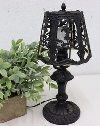 Black Cast Iron Victorian Silhouette Pierced Lamp Accent Lamp