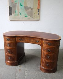 Antique John Sturt Leather Top Kidney Shaped Desk - Elegant Craftsmanship