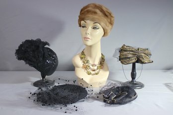 Group Of Vintage Ladies Hats