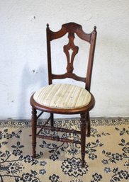 Single Victorian Renaissance Chair