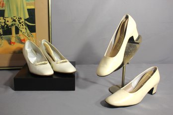 Pair Of Vintage Cream Dress Shoes - Socialites And Selby - Size 7