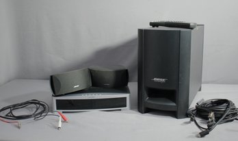 Bose Model AV3-2-1  Media Center With Speakers, Remote, And Cables