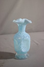 Vintage Fenton White On Blue Ruffle Top Opalescent Pinch Vase