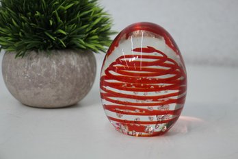 Paperweight - Red Swirl Egg