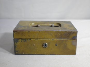 'Vintage Metal Cash Box