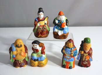 VINTAGE SATSUMA PORCELAIN SMALL FIGURINE STATUES OF JAPANESE FIGURES