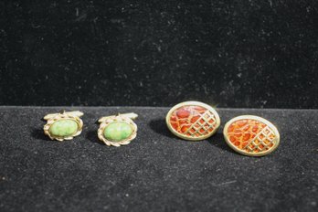 Two Pairs Of Vintage Oval Stone Cufflinks