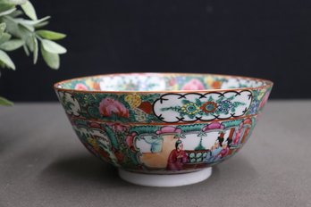 Famille Rose Medallion Small Porcelain Trinket Bowl