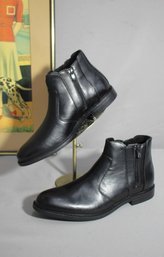 Black Leather Mens Booties  Size 10-NEW