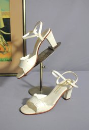 Vintage White Bandolino Shoes  Size 7