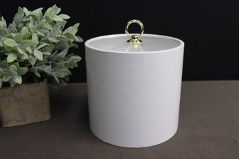 MCM White Acrylic And Clear Top Ice Bucket