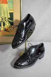 Vintage Munro Sport American Patent Leather Oxfords - Size 8W