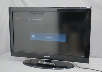 37' Samsung Television Model No. LN37A450 Working