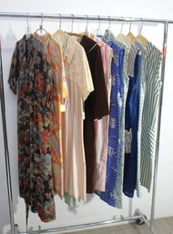Rack A--Group Lot Of Vintage House Dresses - Assorted Styles And Patterns  Size 9/10