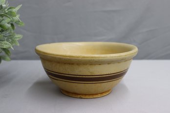 Vintage  Badder Bowl With Brown Stripes