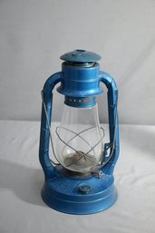 Vintage Dietz No. 2 Blizzard Kerosene Lamp