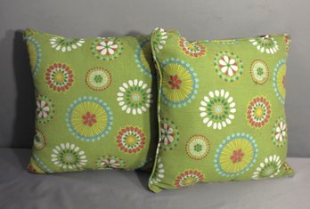 Set Of 2 Minorca Green Indoor/Outdoor Throw Pillows, Floral Pattern - 16x16 Inches'