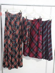 Rack C--Group Lot Of Plaid Skirts - Size 10/12