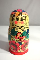 Single FIGURE Russian Matryoshka - Vintage