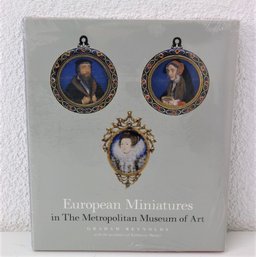 A- European Miniatures In The Metropolitan Museum Of Art, Graham Reynolds - Still In Plastic Wrap