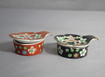 Vintage 2-Pc Black & Red Asian Floral Porcelain Tea Bag Holder Strainer W/ Saucer