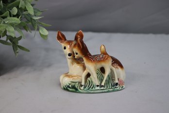 Vintage Mom And Baby Deer Porcelain Figurine