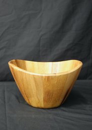 BakeBetter Lipper International Acacia Wave Salad/Centerpiece Bowl