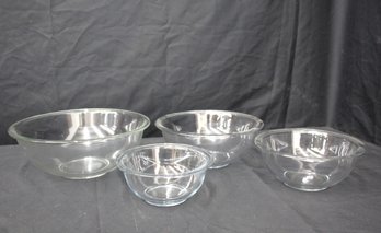 Set Of Four Vintage Pyrex Mixing Bowls