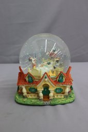 Disney Musical Mickey Mouse Pluto Disneyland Sleeping Dreaming Snow Globe -Vintage