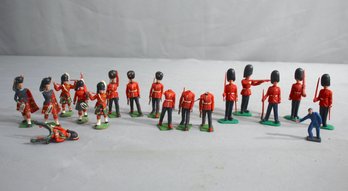 Group Lot Of  Plastic Toy Figurine British Soldiers & Guards
