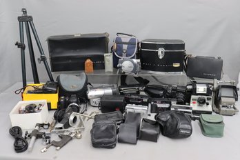 Super Group Lot Of Vintage Cameras, Camera Equipment And Accessories