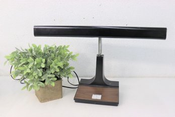Vintage Faux Wood Grain Base Long Two Bulb Case Gooseneck Desk Lamp
