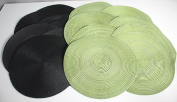 Group Lot Of Round Black & Green Table Mats