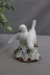 Vintage '60s Royal Copenhagen Hand-Painted Porcelain Lovebirds Figurine #402