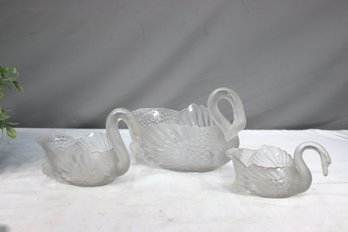 Group Lot Of 3 Elegant Glass Swan/nut Dishes In S, M, & L