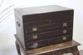 Vintage Silverware Lined Chest