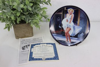 Isn't It Delicious Silver Screen Marilyn Porcelain Plate #9483A  Bradford Exchange With COA