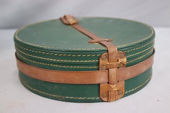 Vintage 'Banjo' Green & Brown Leather Collar Box