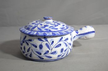 Traditional Blue & White Ceramic Saucepan With Lid'