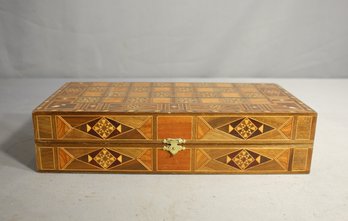 Vtg. Syrian Wood Inlaid Marquetry Backgammon & Chess Set