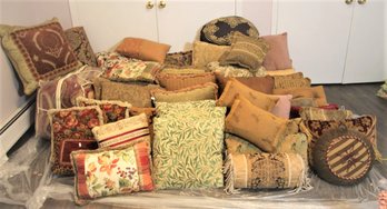 Group Lot Of Throw Pillows