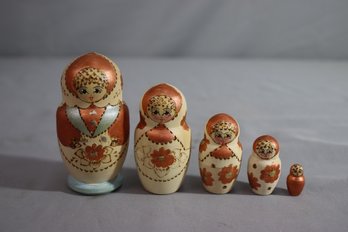 Group Lot Of 2 Vintage Russian Hand Decorated Wooden Matryoshka Nesting Dolls