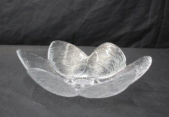 Vintage Embossed Oyster Shell Serving Bowl -clear Glass 12.3/4' Round