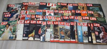 Group Lot Of Vintage LIFE Magazines - Box G