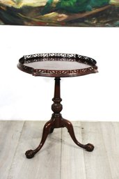 Chippendale Style Mahogany Decorative Gallery Edge Tripod Stand