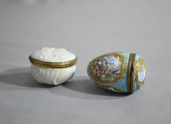 Two Vintage Porcelain Hinged Round And Oval Boxes