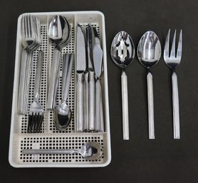 Group Lot Of Cambridge Stainless Steel Flatware With Drawer Organizer