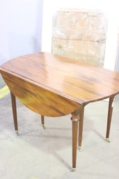Round  Drop Leaf Table With 6 Spindle Legs & Extension In Mahogany No Extra Leaves - See Photos For Condition